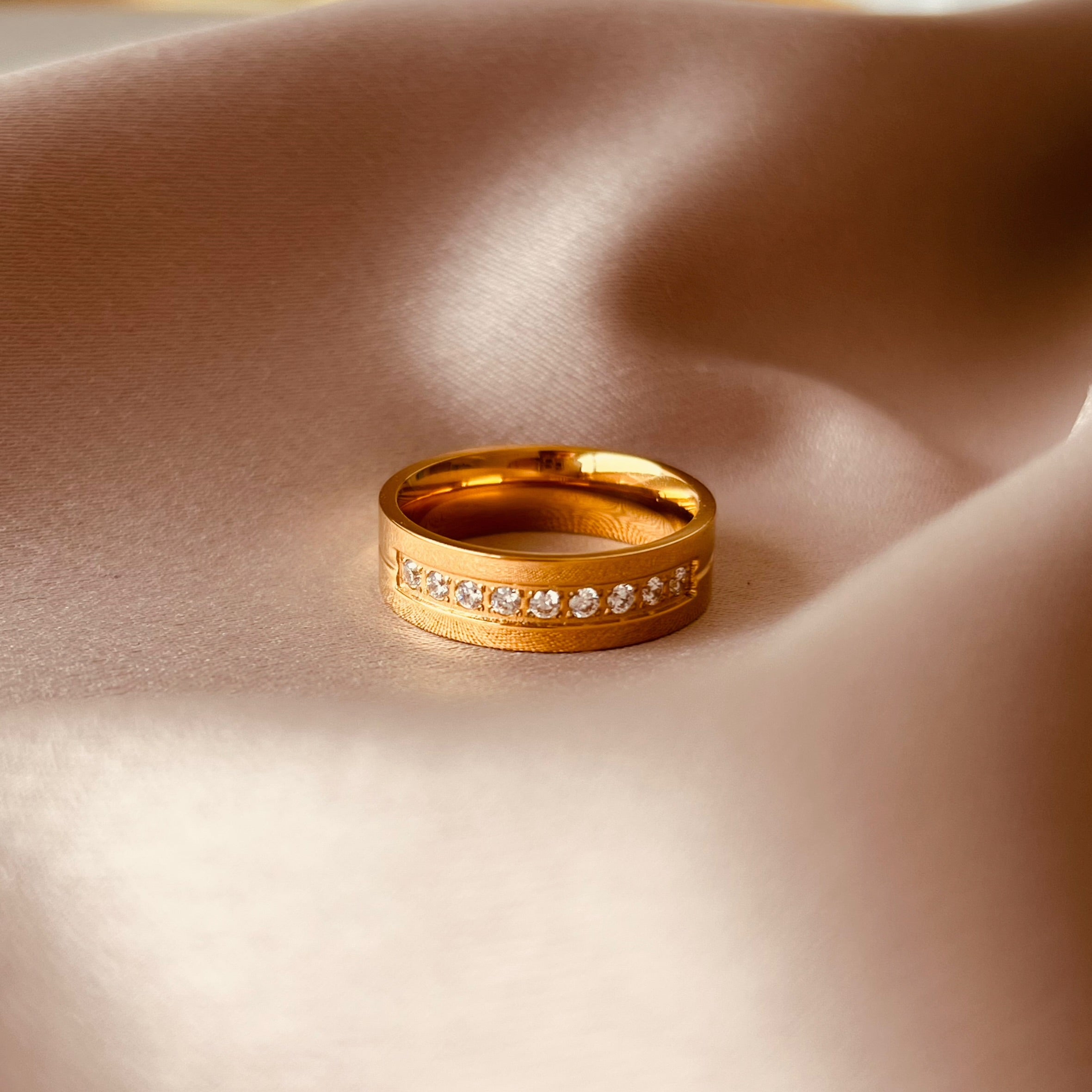 Anillo Angela