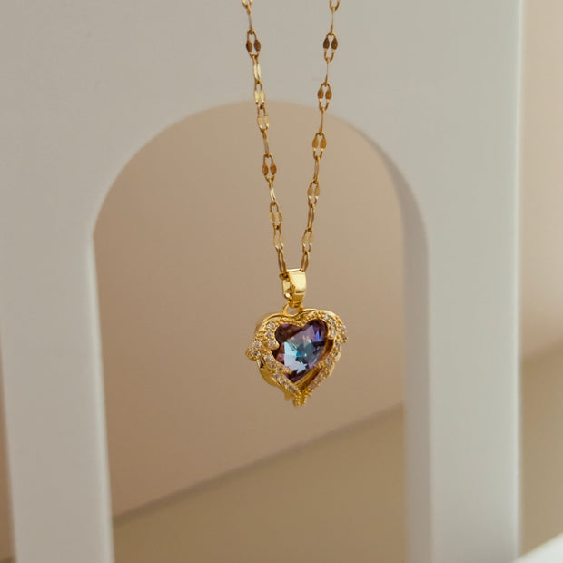 Collar corazón tornasol