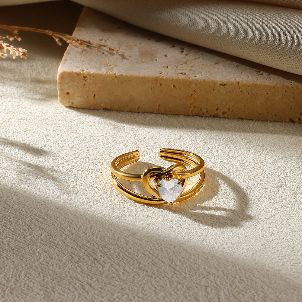 Anillo corazón blanco