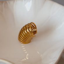 Load image in gallery viewer, Ear cuff Camila
