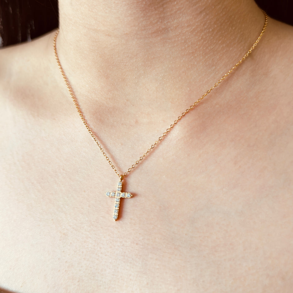 Collar Cruz