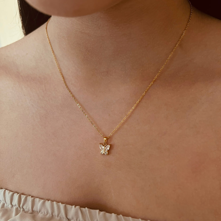 Collar Mariposa Blanca