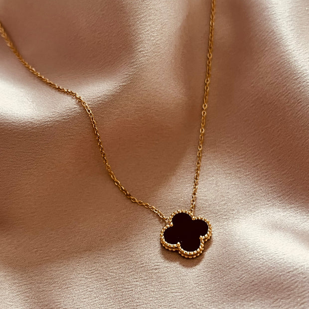 Collar flor negra