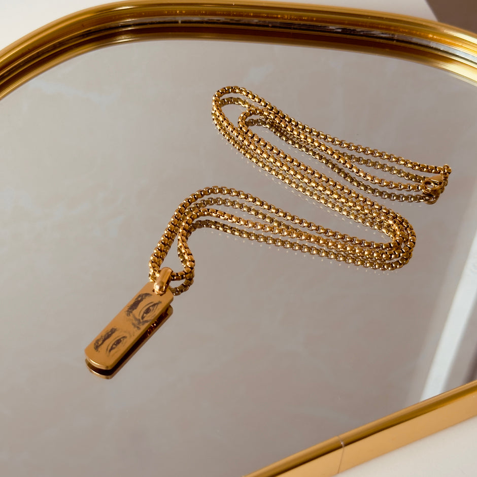 Collar Mirada (Cómic)