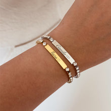 Cargar imagen en el visor de la galería, Brazalete tenis con placa (grabado a láser)
