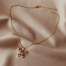 Load image in gallery viewer, Collar Mariposa rosa
