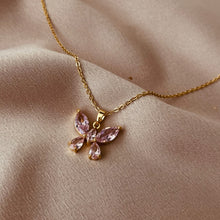Load image in gallery viewer, Collar Mariposa rosa
