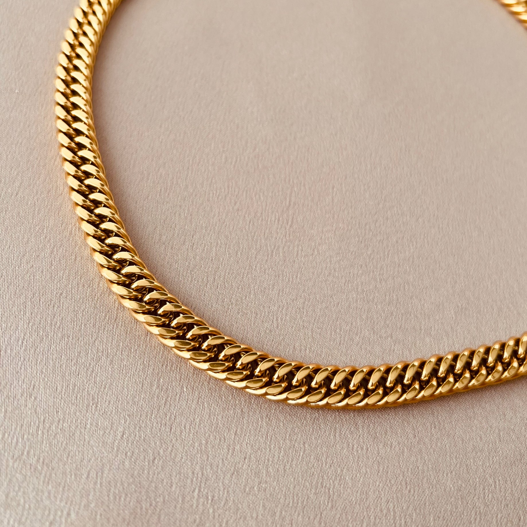 Collar Sacha