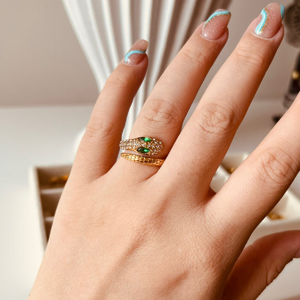 Anillo Minerva