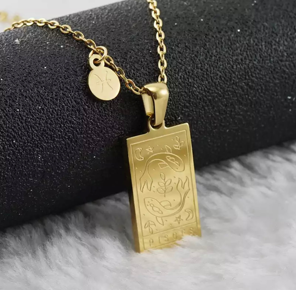 Collar Zodiac