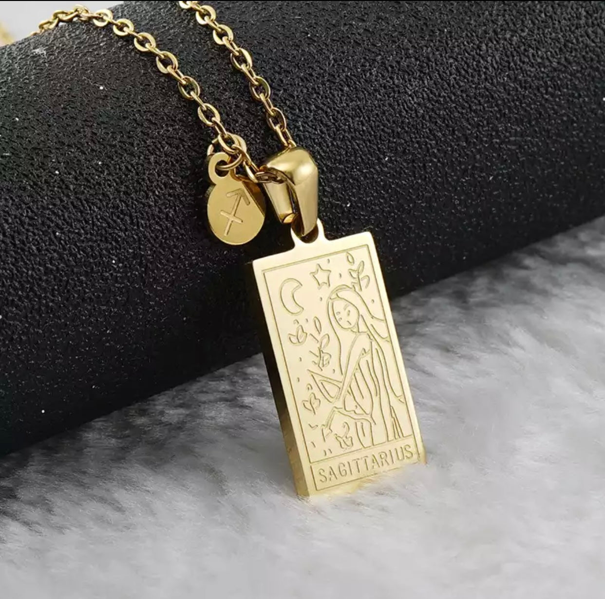 Collar Zodiac