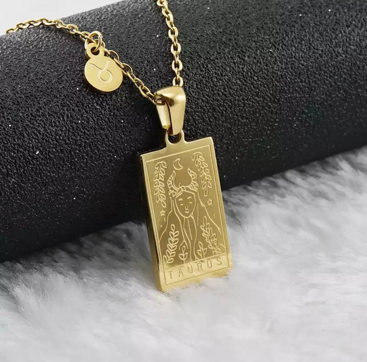 Collar Zodiac